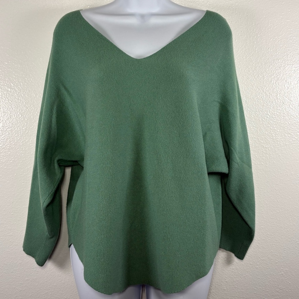Chloe + Jasmine Elegant Forest Green Knit V-Neck Sweater Top SzM